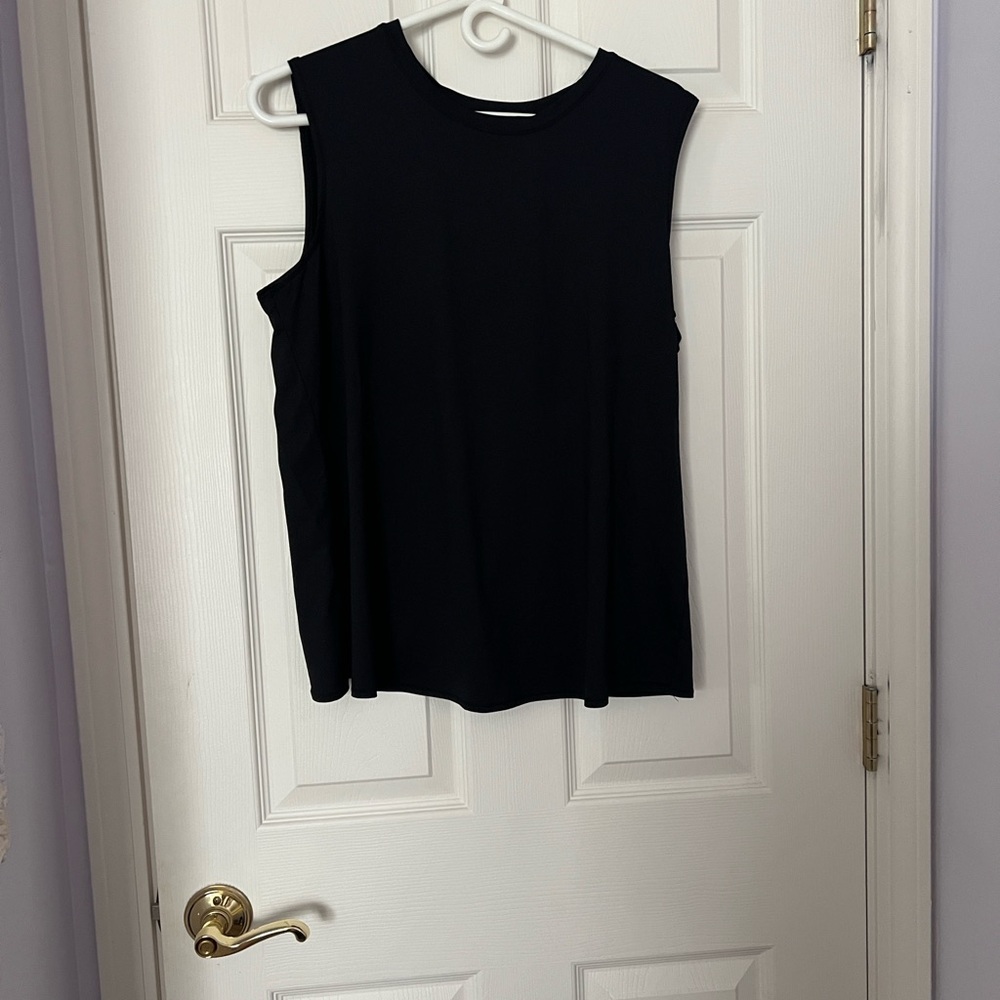 Athleta Black Muscle Tee